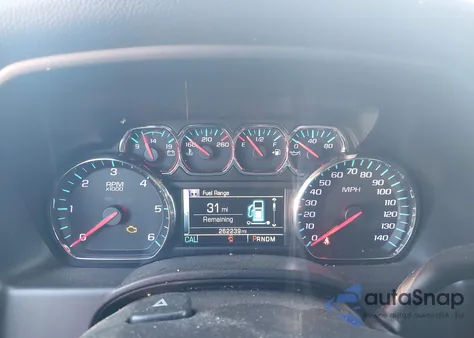 2015 Chevrolet Silverado 1500 1Lt z USA, uszkodzony, nr VIN 3GCUKREC7FG313716